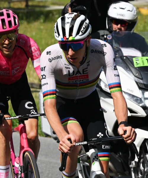Tour de France all’orizzonte, Tadej Pogacar mette i puntini sulle i