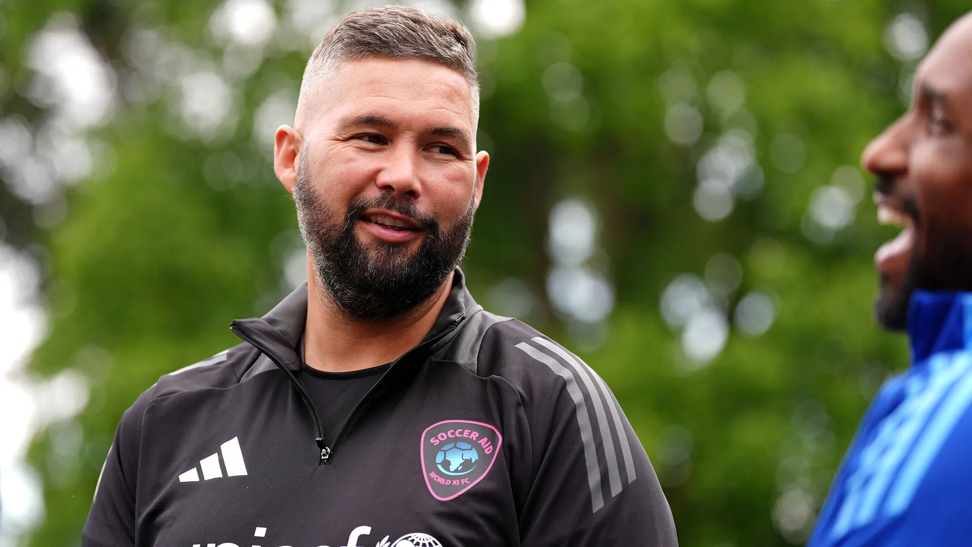 È durata poco meno di 5 minuti la partita di Tony Bellew
