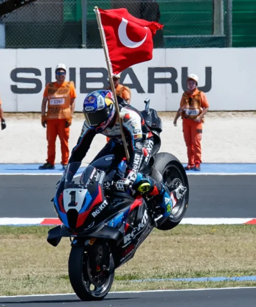 Toprak Razgatlioglu fa il pieno di vittorie a Misano