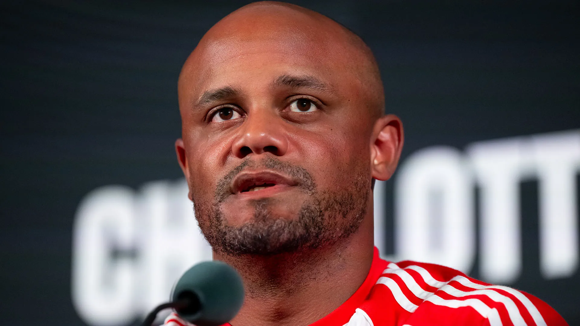 Vincent Kompany vorrebbe un nuovo innesto il prima possibile
