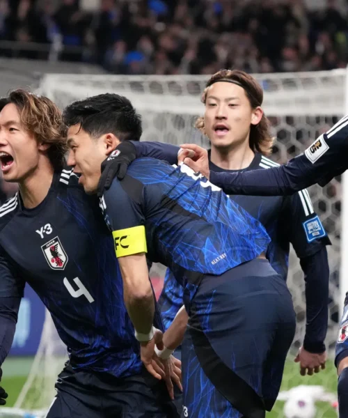 Abbandonata l’idea giapponese: il Bayern Monaco cambia piani. Foto