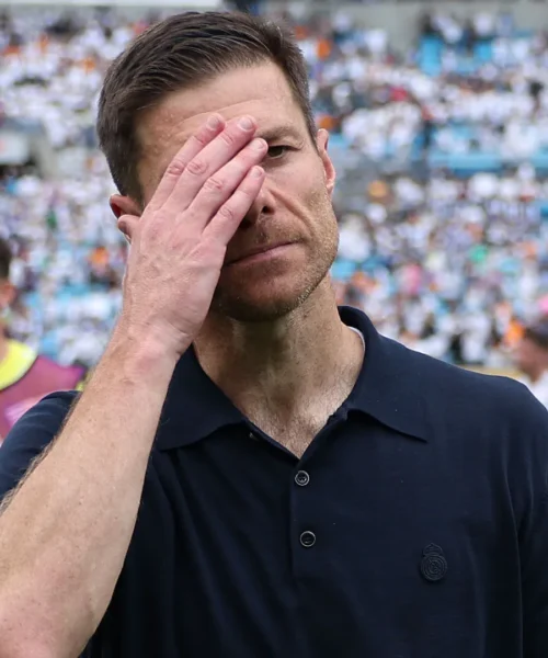 Xabi Alonso tradito dal suo campione: le immagini