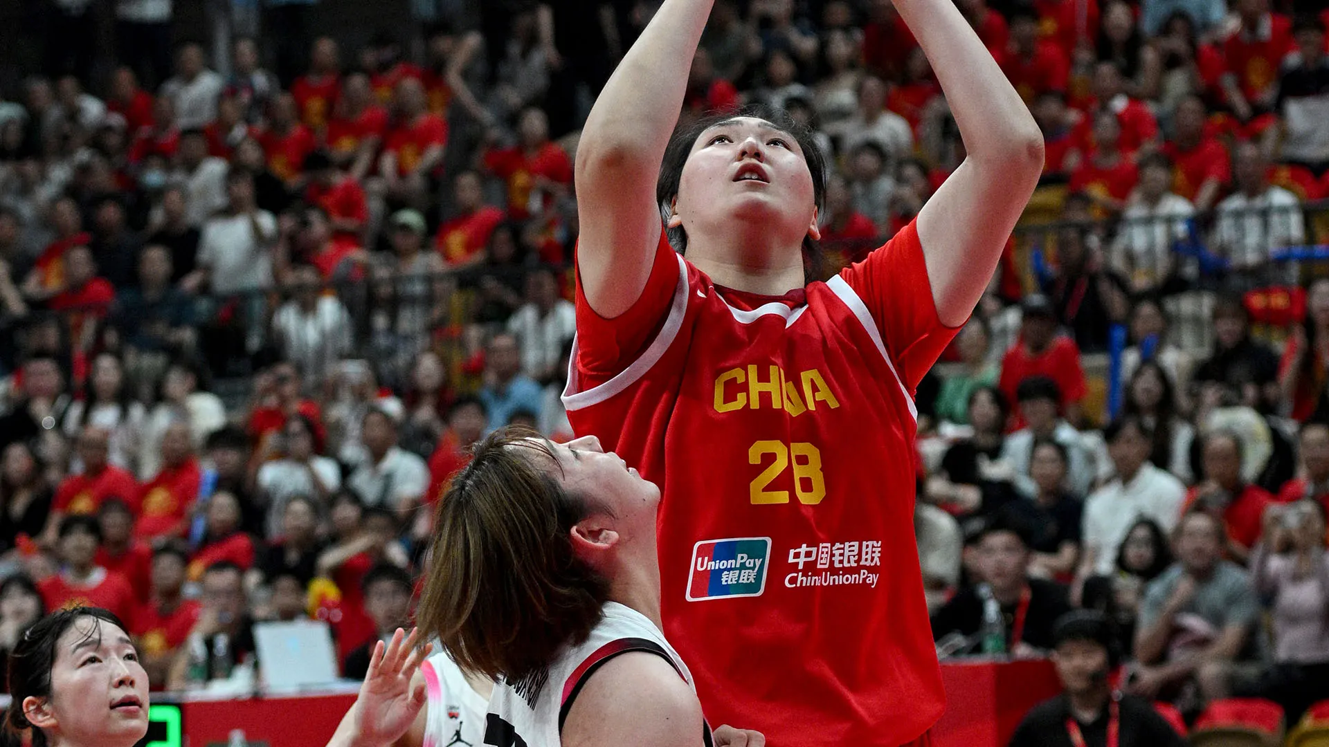 Zhang Ziyu è stata spesso paragonata a Yao Ming, leggenda degli Houston Rockets