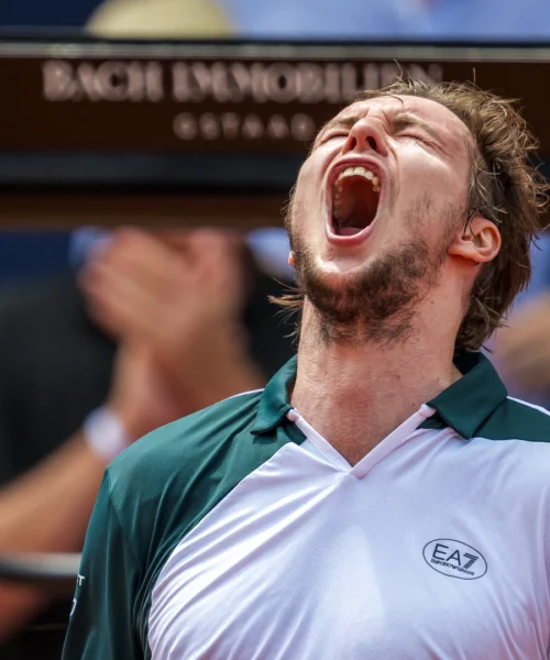Alexander Bublik, altro grido di felicità: il torneo di Gstaad è suo