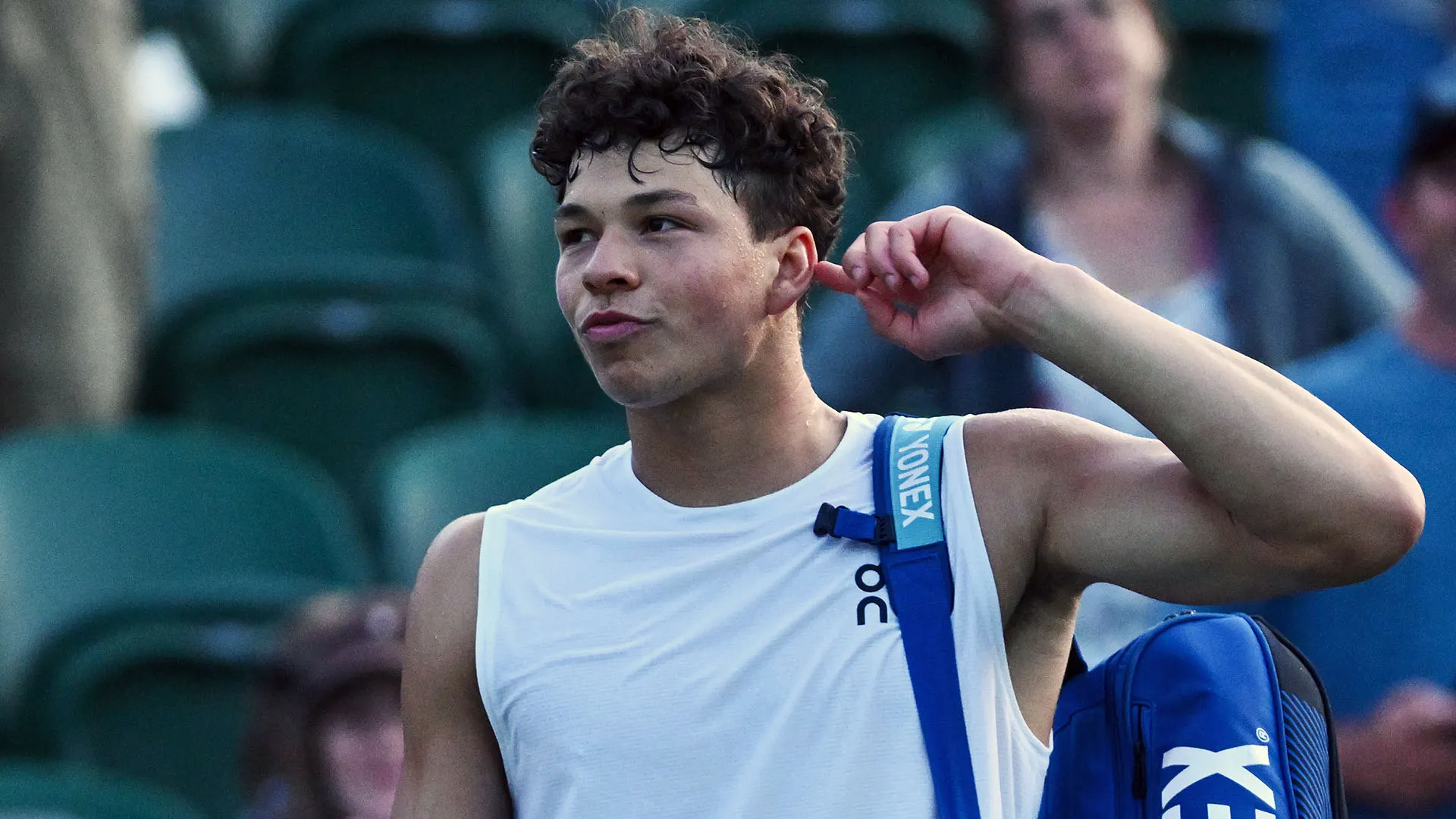 Il comportamento dello statunitense ha infiammato ancora di più il pubblico di Wimbledon
