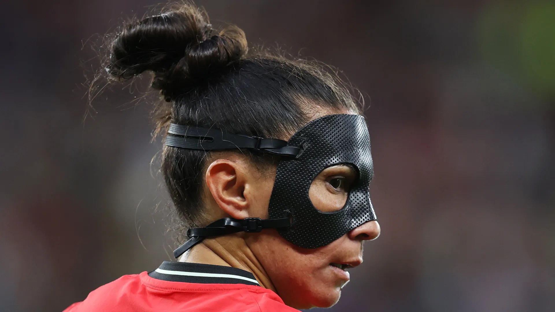 Anche con gli arbitri Ana non è una che si tira indietro...