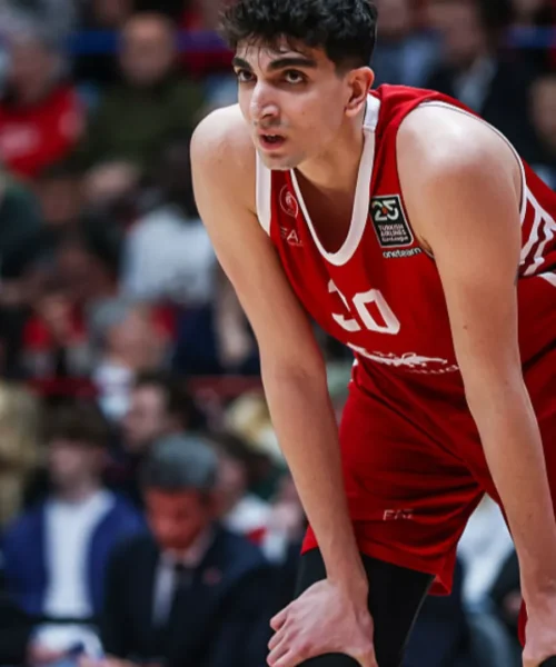 Guglielmo Caruso riparte da Napoli dopo l’addio all’Olimpia Milano