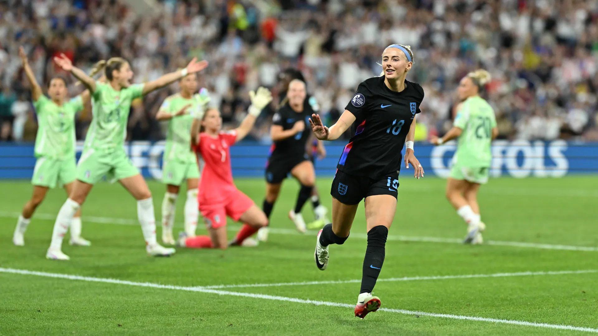 La campionessa è tra le calciatrici più apprezzate al mondo
