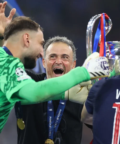 Sul mercato Luis Enrique fa il tifo per Chelsea e Manchester United. Immagini