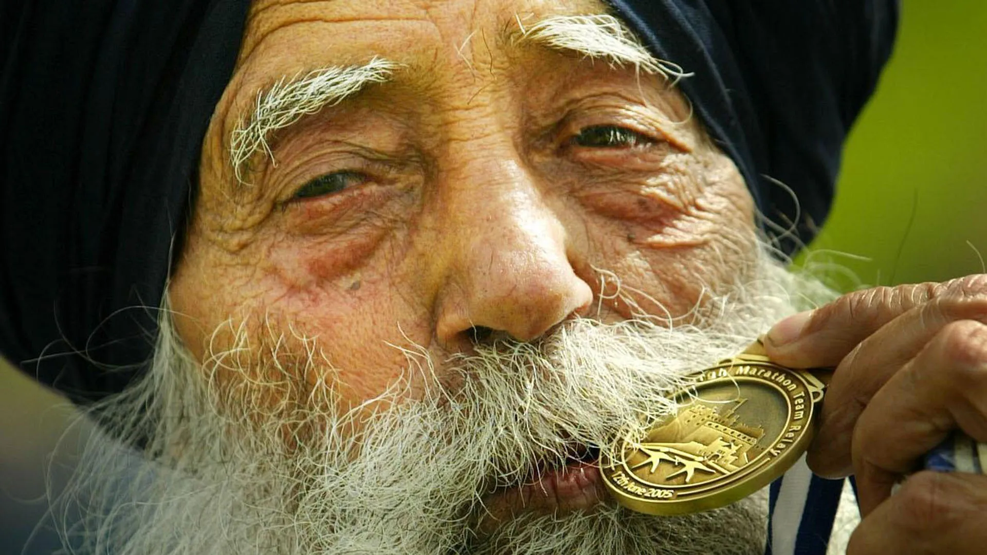 Singh è nato nel Punjab il primo aprile 1911
