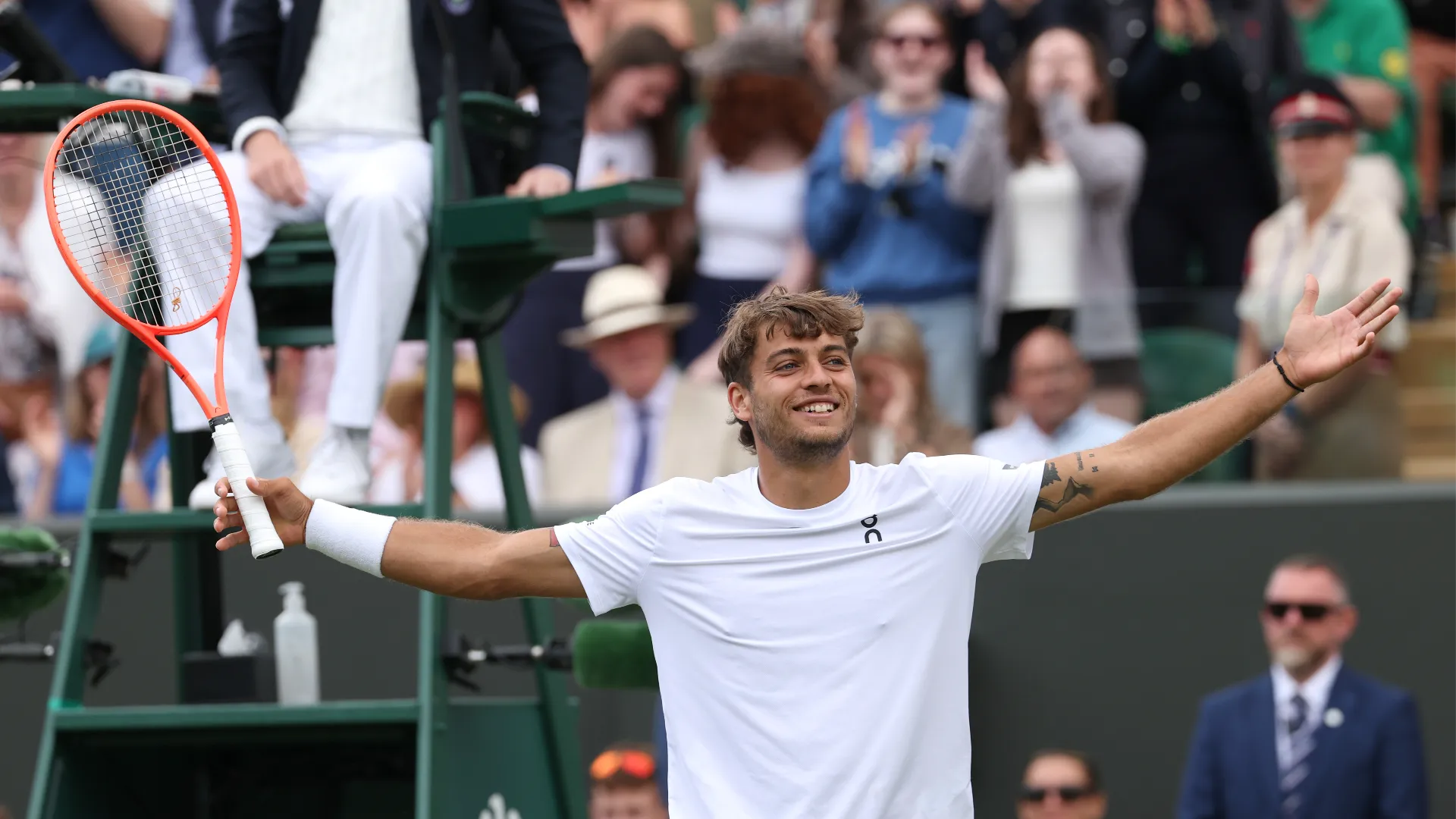 Wimbledon, Flavio Cobolli da sogno: è ai quarti di finale