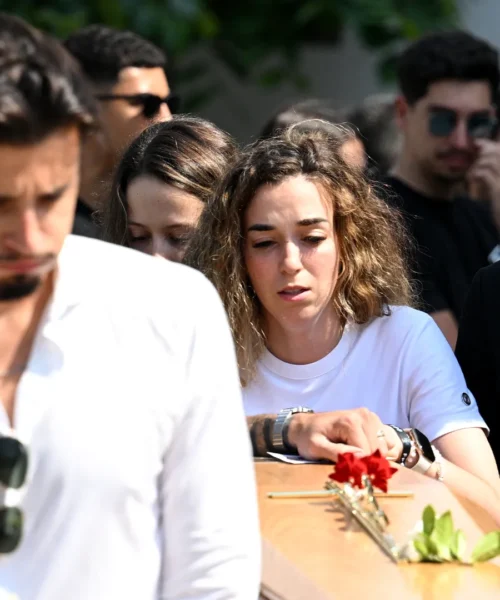 Celebrato il funerale di Diogo Jota e del fratello: le immagini strazianti