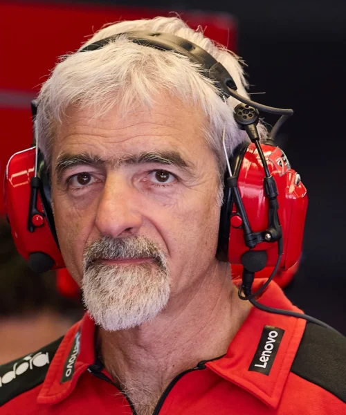 Ducati, Gigi Dall’Igna fa festa con Marc Marquez e parla chiaro su Pecco Bagnaia