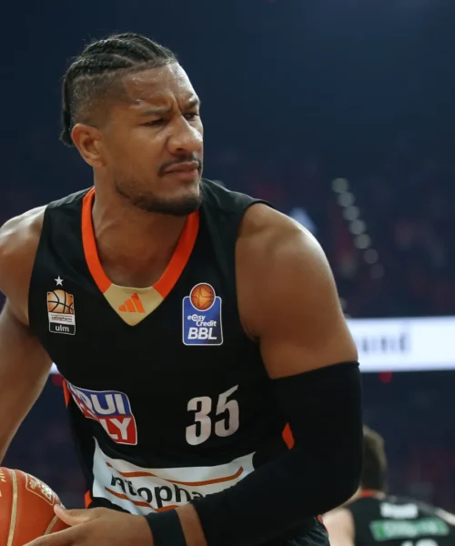 Virtus Bologna: arriva Karim Jallow