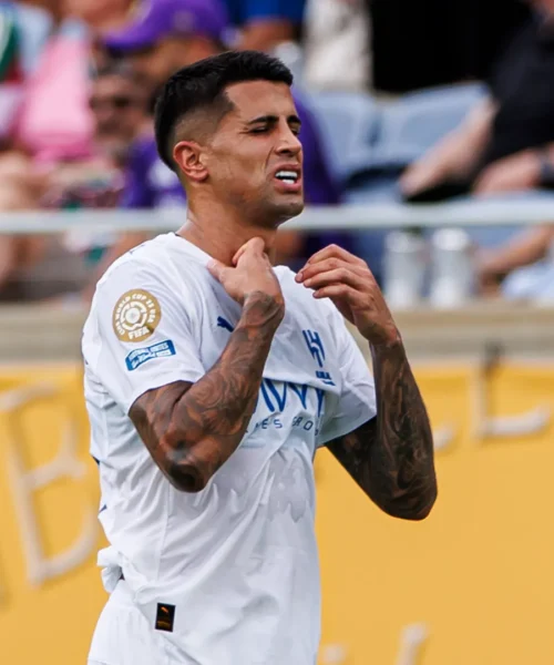 Joao Cancelo fa fischiare le orecchie a Simone Inzaghi
