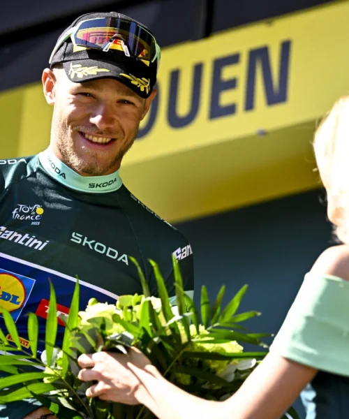 Tour de France 2025, classifica e maglie dopo la 4a tappa: Jonathan Milan resta in verde