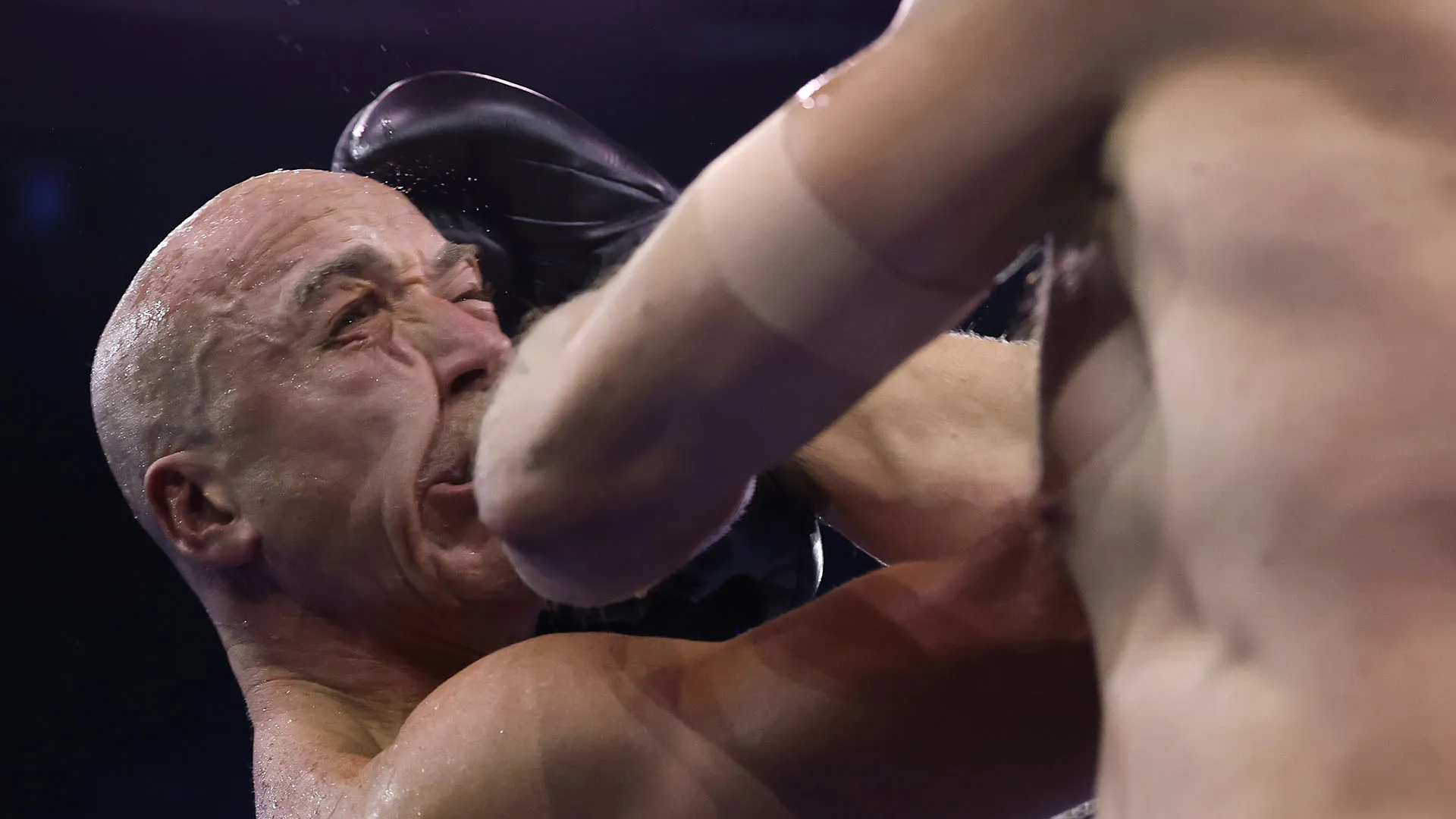 I due pugili non si sono risparmiati per tutti i 6 round del combattimento