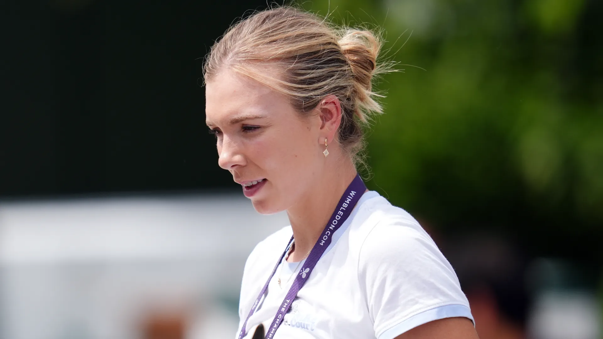 A Londra c'è un grandissimo caldo e a Wimbledon ne stanno risentendo i giocatori ma anche i tifosi
