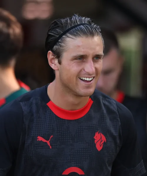 Lorenzo Colombo lascia il Milan: è del Genoa