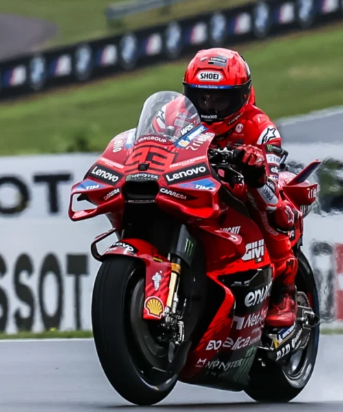 MotoGp, Brno: Marc Marquez manda subito un messaggio ai rivali