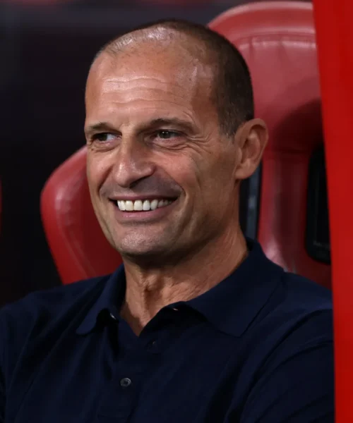 Milan, Allegri promuove il suo primo Milan e accoglie Estupinan