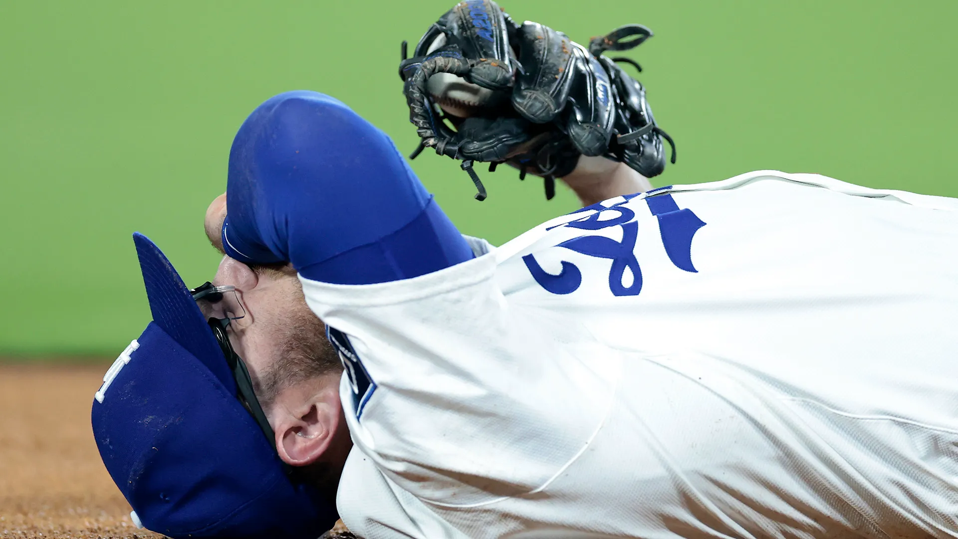 Migliaia i tifosi che hanno scritto a Max Muncy dopo l'infortunio

