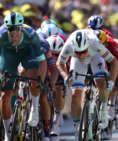 Tour de France: Jonathan Milan sfiora il bis ma viene beffato