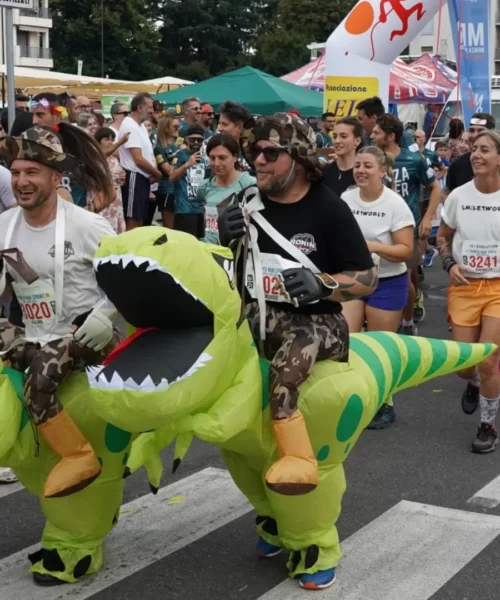 Che meraviglia la Monza Power Run 2025: le foto di due giorni divertenti e pazzeschi