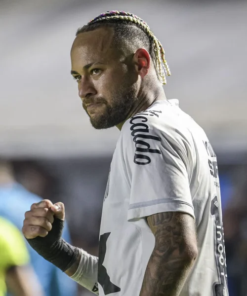 Clamoroso ritorno di Neymar in Francia: “Trattative in corso”. Foto