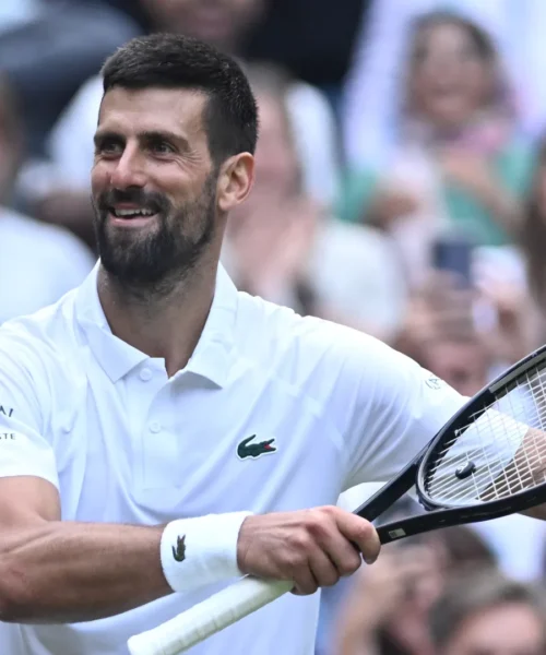 Centesima partita vinta a Wimbledon per Novak Djokovic