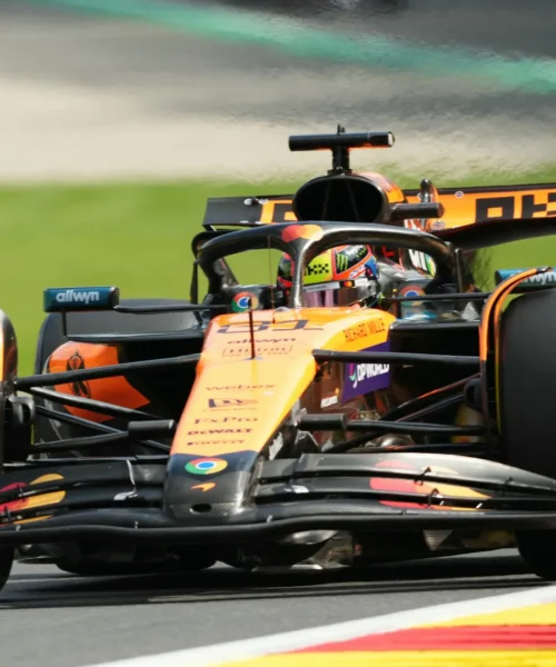 GP Belgio, sprint pole a Oscar Piastri. Ferrari: quarto Charles Leclerc, disastro Lewis Hamilton