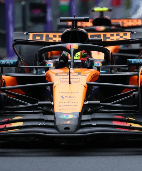 In Belgio vincono prima la pioggia e poi Piastri e la McLaren. Terza la Ferrari di Leclerc