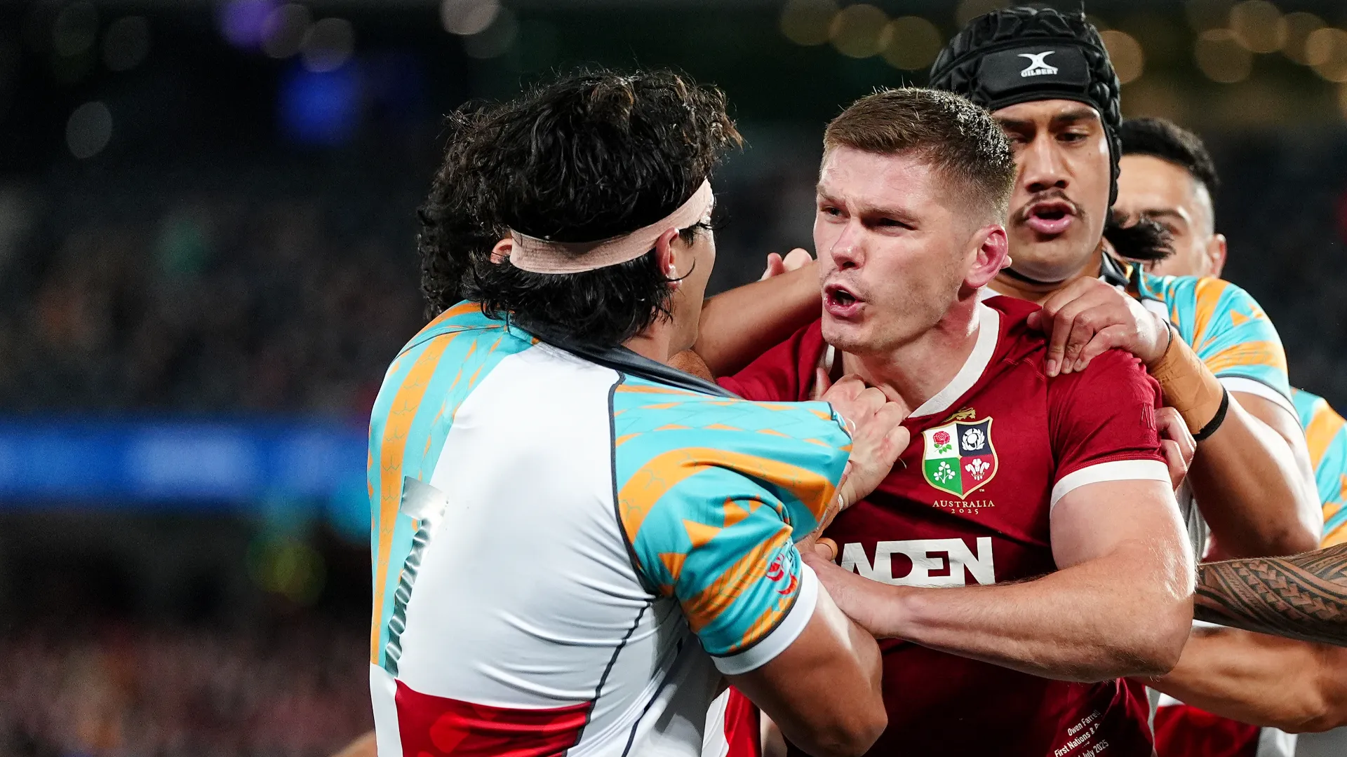 Owen Farrell era infuriato con Charlie Gamble
