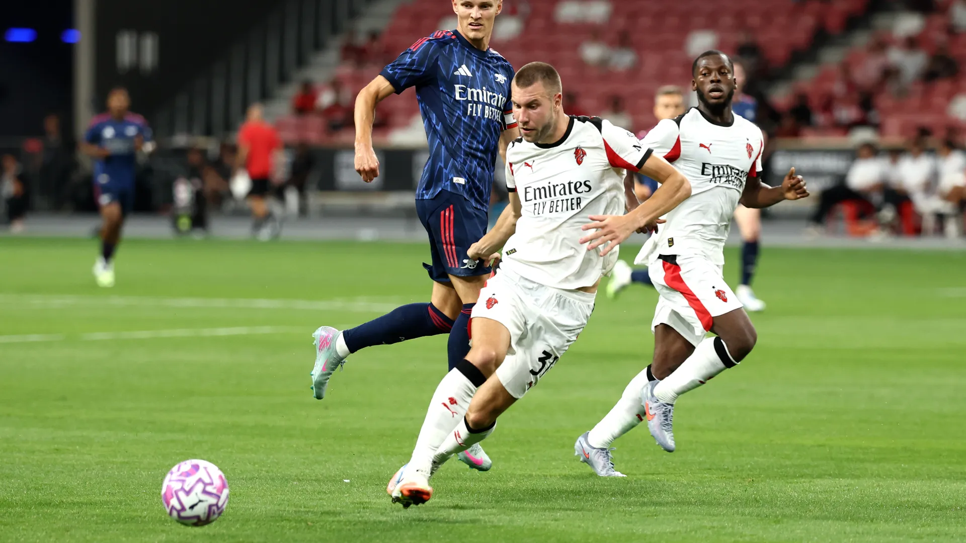 I tifosi rossoneri hanno comunque visto un Milan molto diverso rispetto alla scorsa stagione
