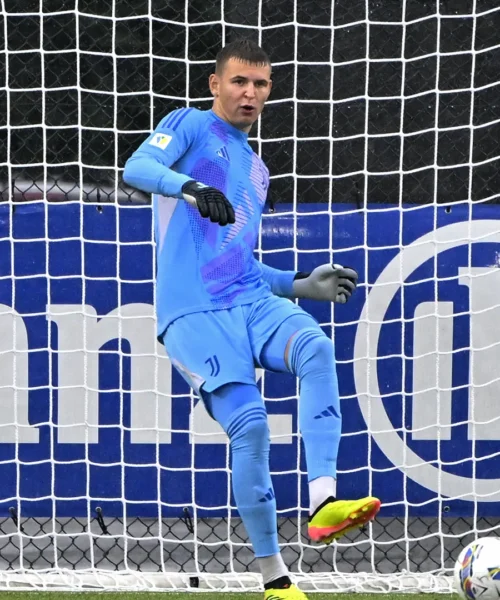 Roma, preso il giovane portiere polacco Radoslaw Zelezny