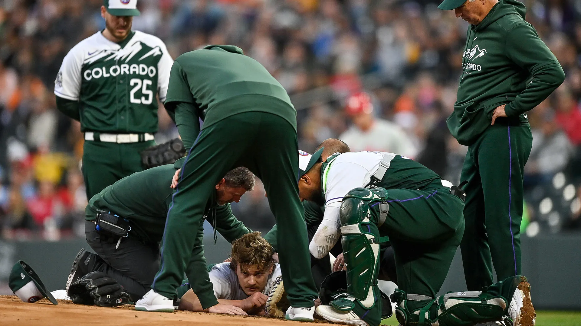 Feltner dovette affrontare un lungo percorso di riabilitazione al Banner Concussion Center in Arizona
