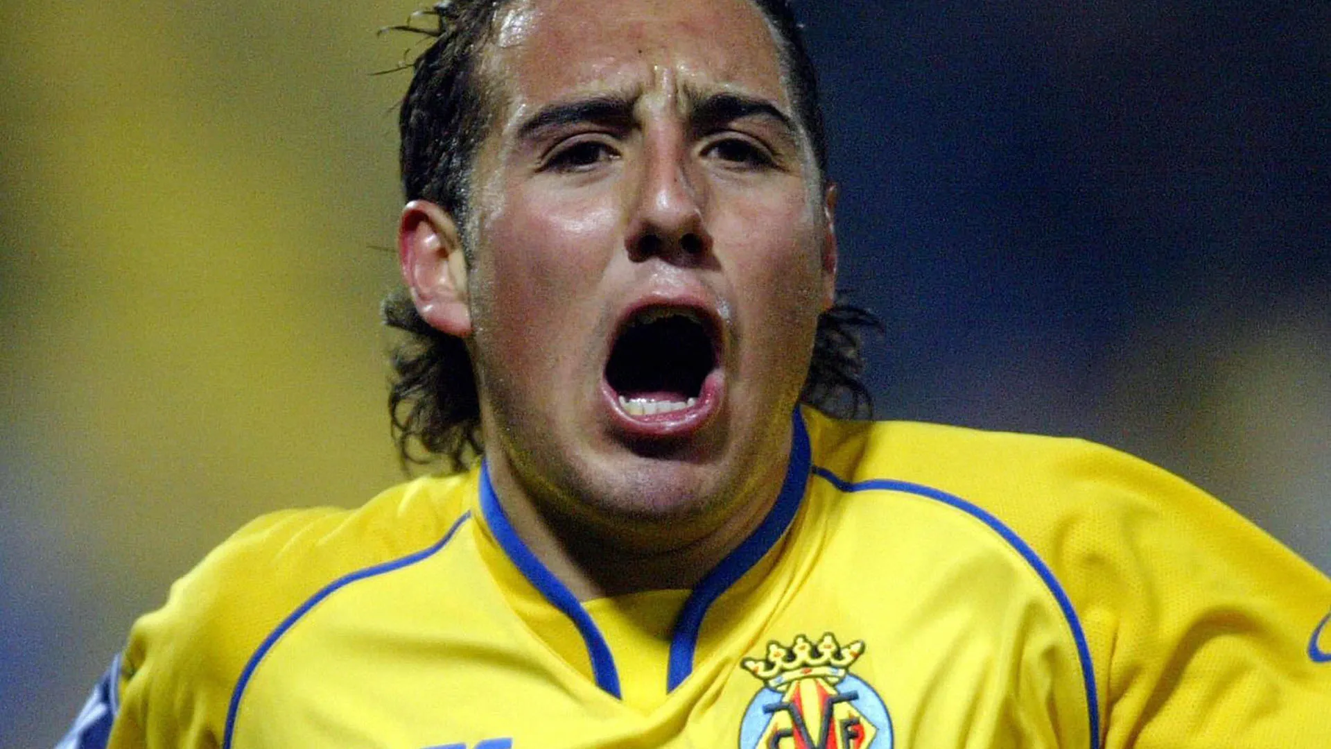 Tra il 2006 e il 2007 ha giocato al Recreativo Huelva, poi è tornato al Villarreal
