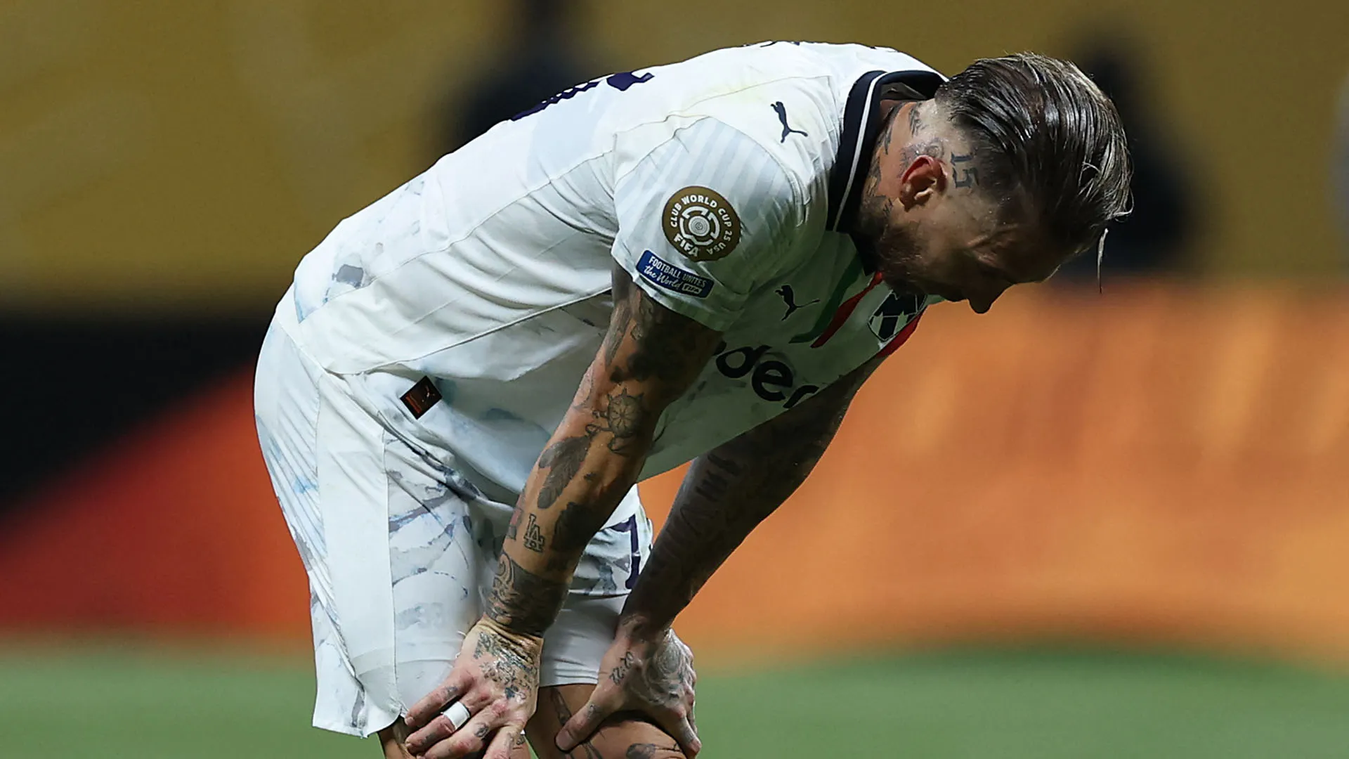 Il calciatore ha ringraziato i suoi tifosi per il sostegno
