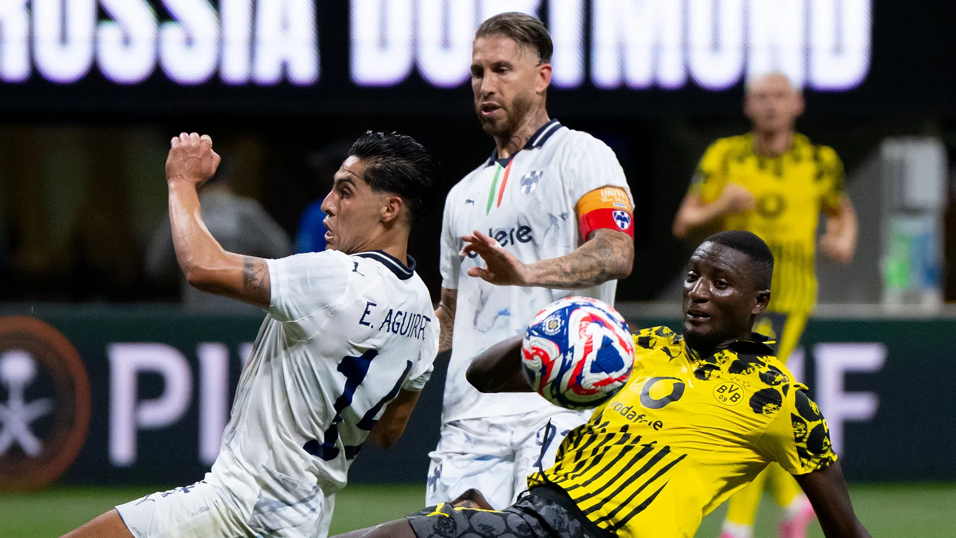 Non è però bastata la grinta dello spagnolo: sarà il Borussia Dortmund ad affrontare il Real Madrid ai quarti di finale
