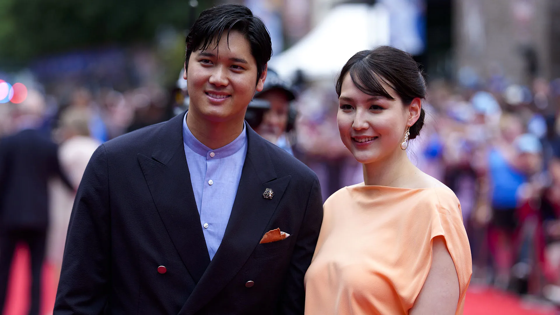 Shohei Ohtani e la moglie Mamiko Tanaka rubano la scena ad Atlanta