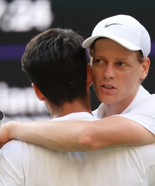 Wimbledon, anche l’asso della Formula 1 applaude Jannik Sinner