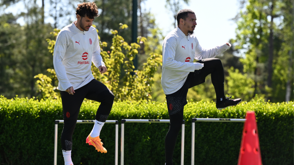 Milan, al via il raduno pre campionato: non convocati Theo e Bennacer