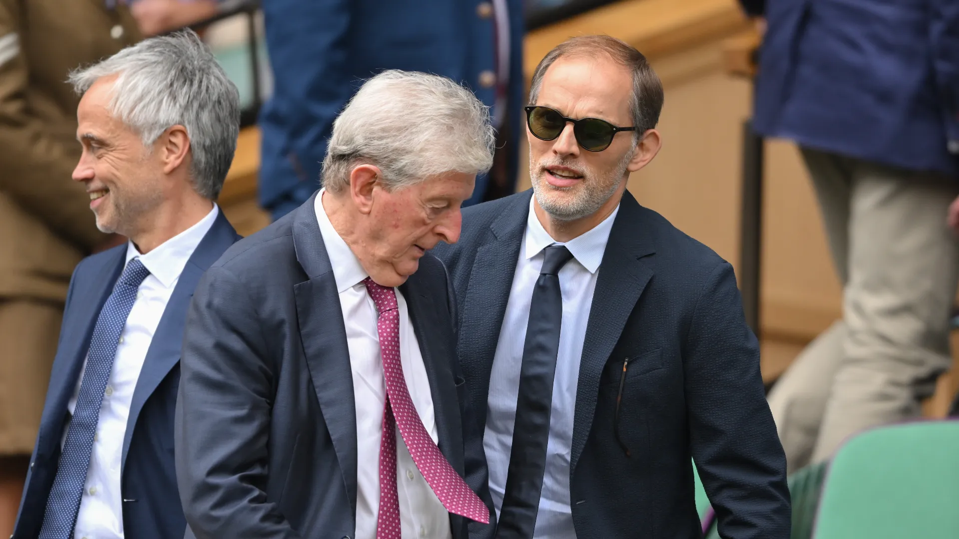 I due hanno scambiato qualche parola prima di accomodarsi in tribuna
