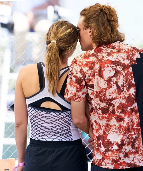 Tsitsipas e Badosa, è finita: niente torneo insieme. Le foto