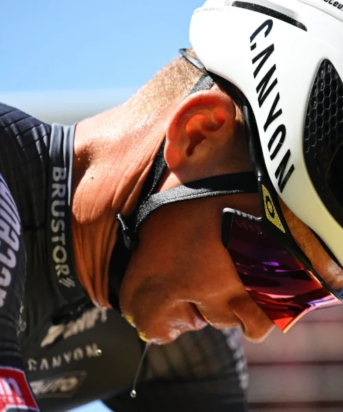 Tour de France: Mathieu Van der Poel si ritira, ha la polmonite