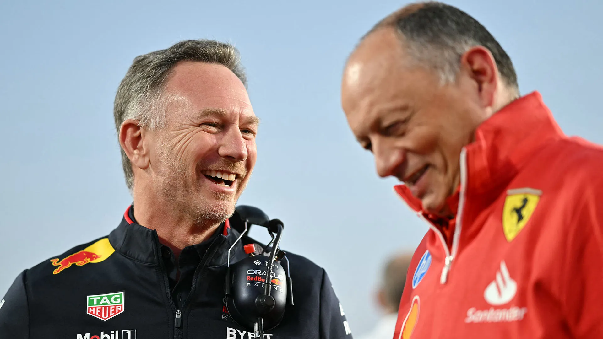 "La sua capacità di guidare il team sotto pressione, di abbracciare l'innovazione e di perseguire la performance è pienamente in linea con i valori e le ambizioni a lungo termine di Ferrari"