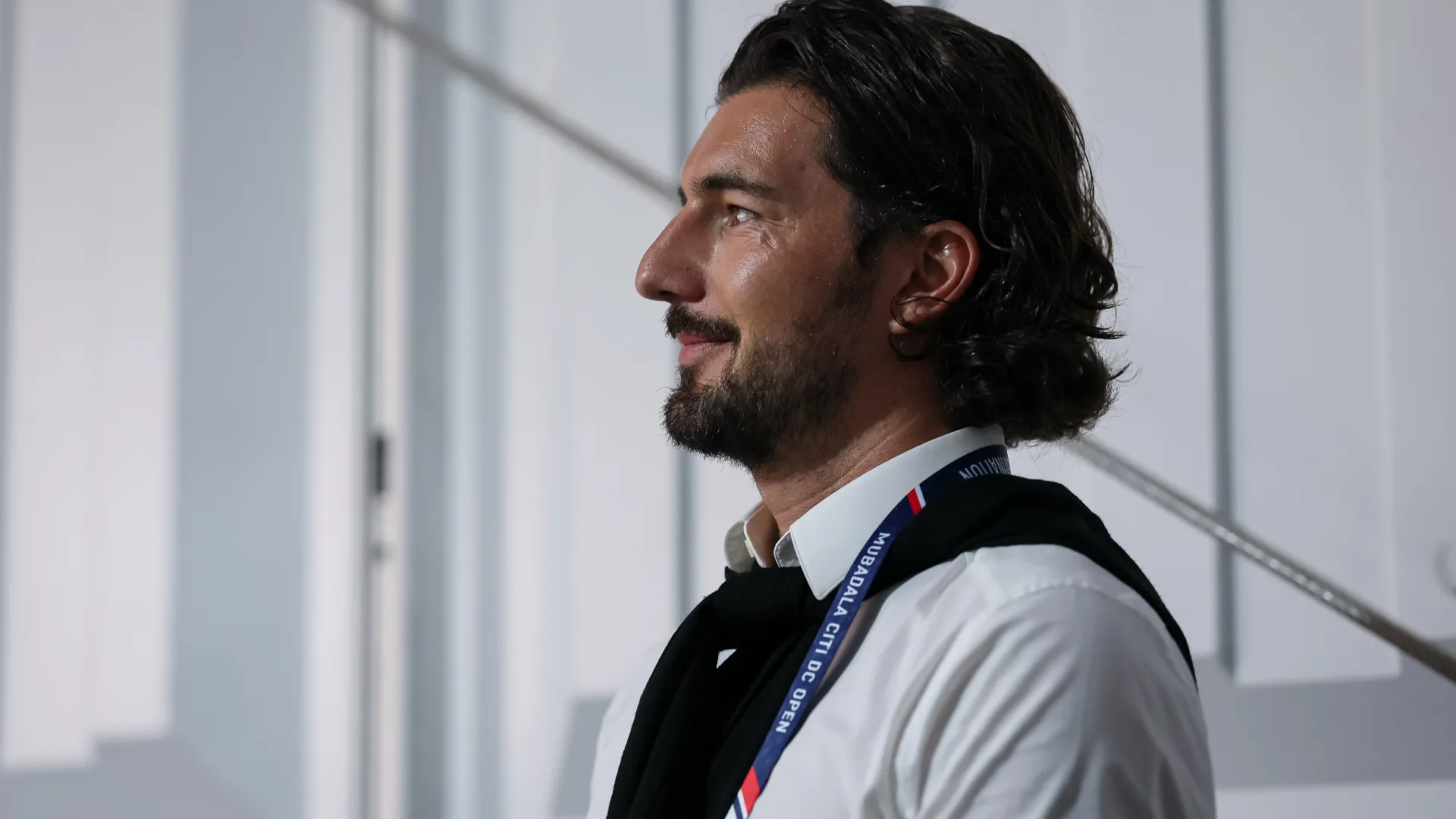 Andrea Preti è stato legato sentimentalmente in passato alle attrici Claudia Gerini e Asia Argento