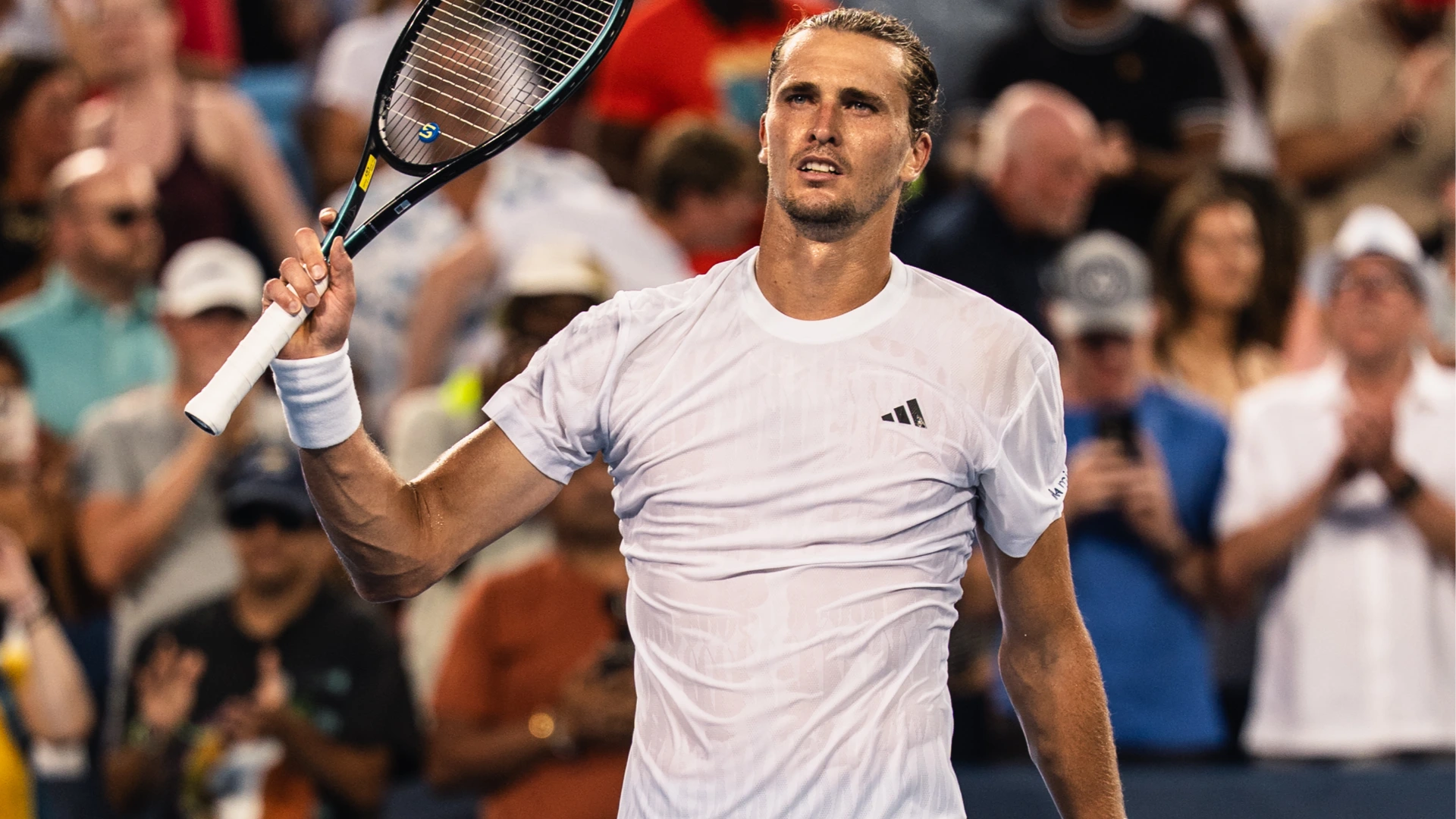 Cincinnati, Alexander Zverev raggiunge Carlos Alcaraz