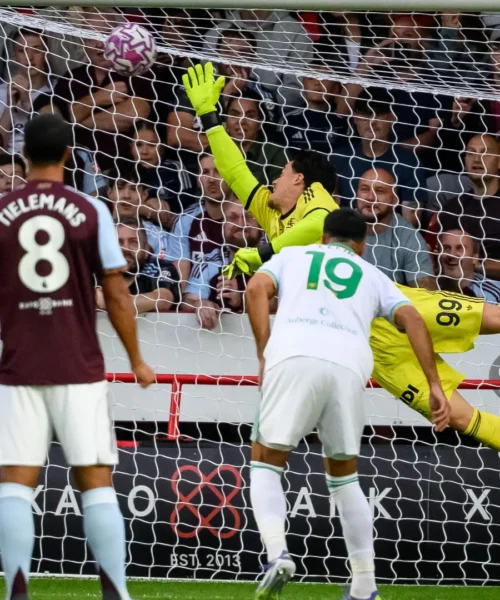 Amichevoli: Roma travolta dall’Aston Villa, il Como batte il Betis
