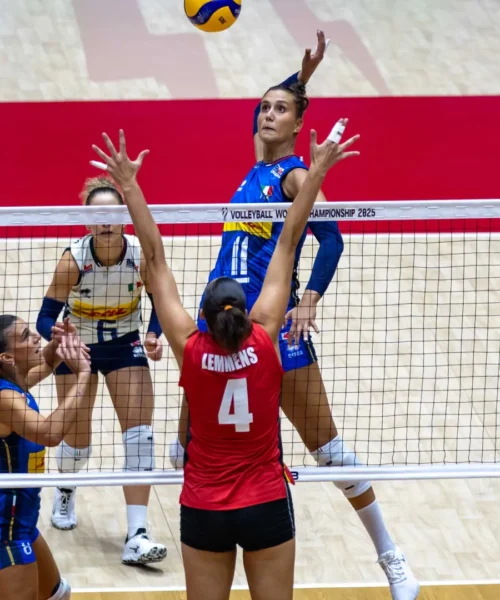 Paura per la capitana dell’Italvolley, il bollettino svela che cosa ha avuto: le foto
